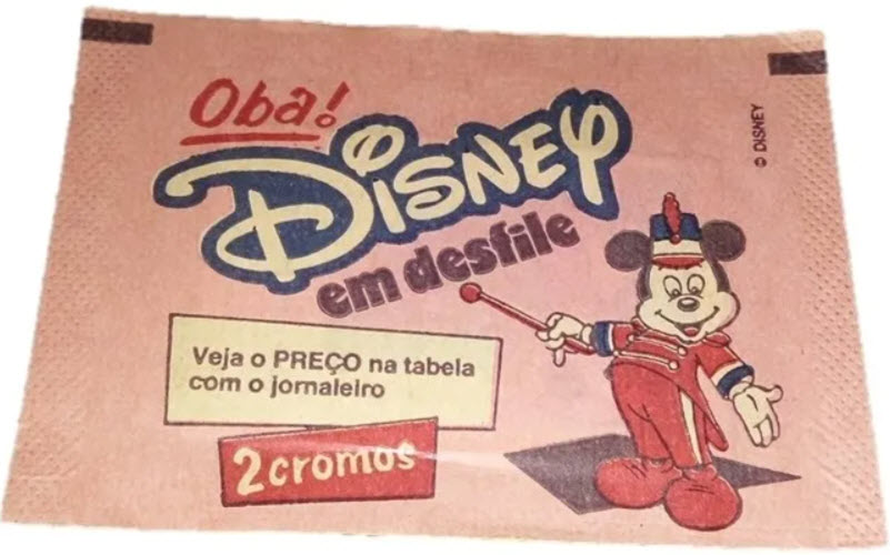Pacotinho de Figurinhas Disney em Desfile