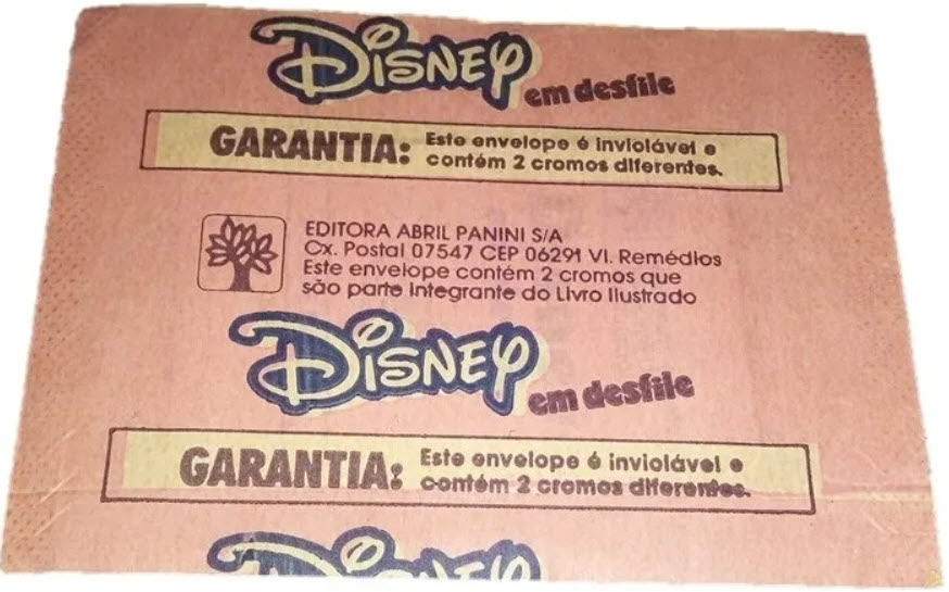 Pacotinho de Figurinhas Disney em Desfile